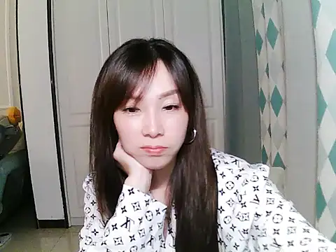 coco-ll - Coco-LL's free webcam - UK Sex Cams