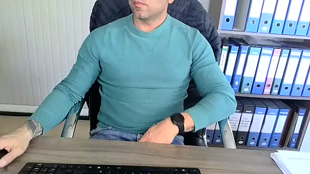 evasionee - Evasionee's free webcam - UK Sex Cams