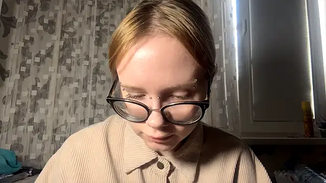 krystenhoye - KrystenHoye's free webcam - UK Sex Cams