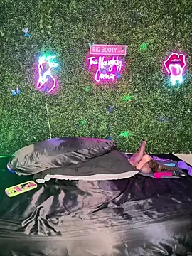 renathickass - RenaThickAss's free webcam - UK Sex Cams