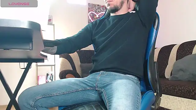 marioslim - Marioslim's free webcam - UK Sex Cams