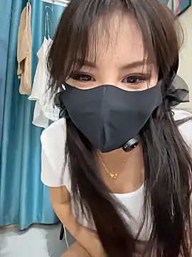 美女Carlin-yiyi在线直播