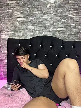 noah_ledom - Noah_ledom's free webcam - UK Sex Cams