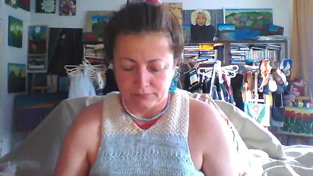 mariaanasunshine - MariaAnaSunshine's free webcam - UK Sex Cams