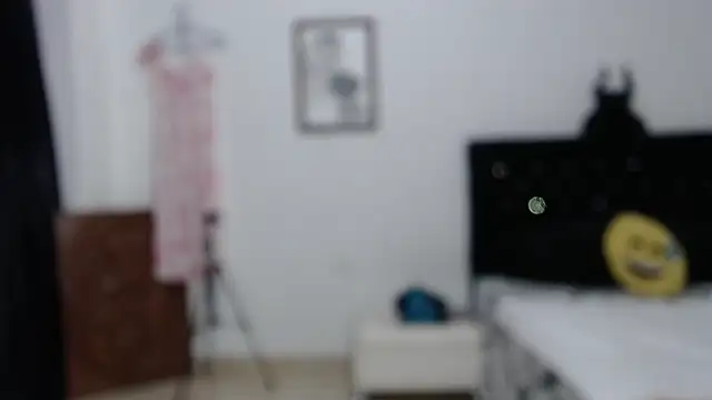 lovemee_30 - Lovemee_30's free webcam - UK Sex Cams