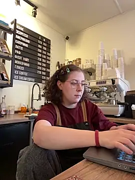 cinnabon_ live sex cam