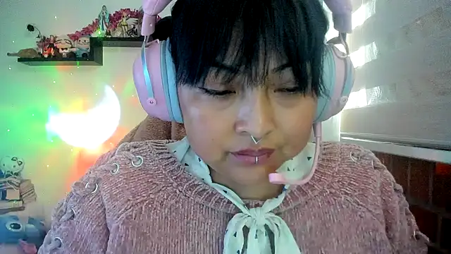 shaddycute_ - Shaddycute_'s free webcam - UK Sex Cams