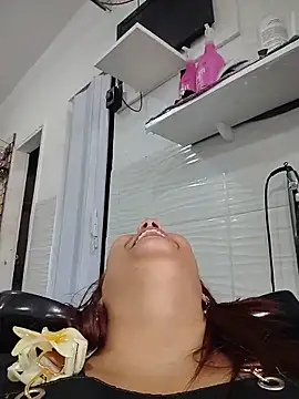 RuivaGiMisteriosa live sex cam