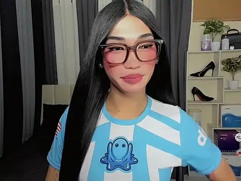 fyangfoxx (T young) - HELP ME REACH MY GOAL