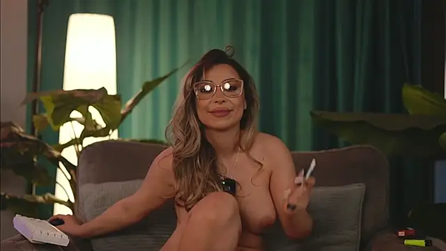 assmerising (F young) - make my pussy soaking wet