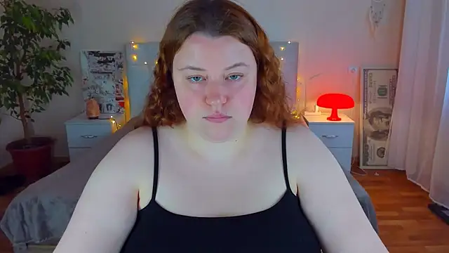 polinasalvatore (F young) - show boobs