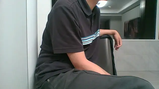 nole_china7 (Ask my age) - talk / fun / cum