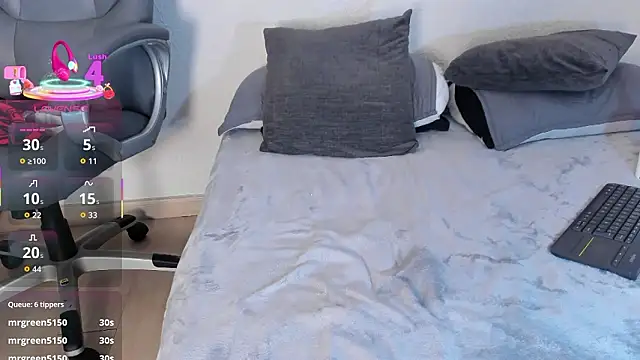 _taylorblack (M twink) - get naked