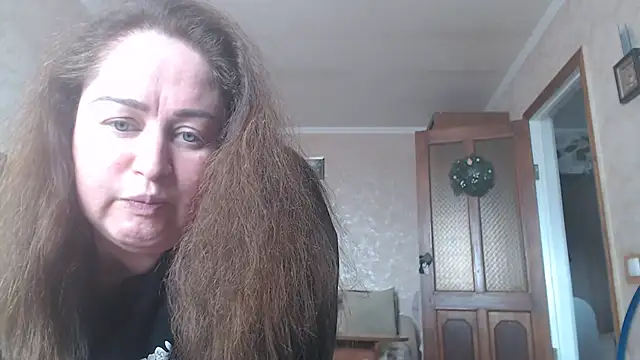 amy_august (F milf) - You will see my beautiful butt