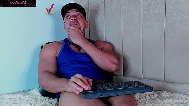 stiven_collins - Stiven_collins's free webcam - UK Sex Cams