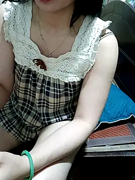 blythe_69 - Blythe_69's free webcam - UK Sex Cams