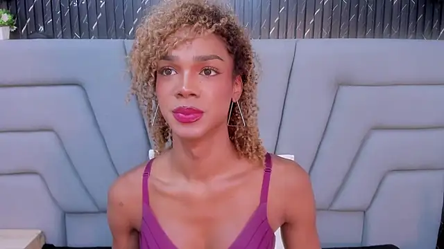 NaomiSteward live sex cam