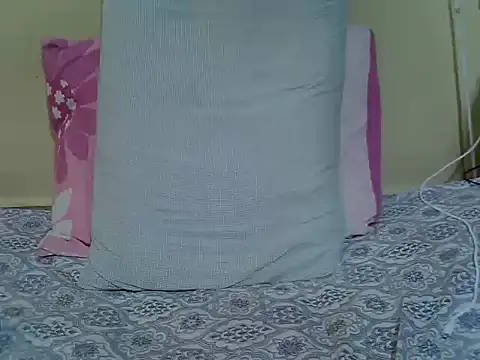 melia0 - Melia0's free webcam - UK Sex Cams