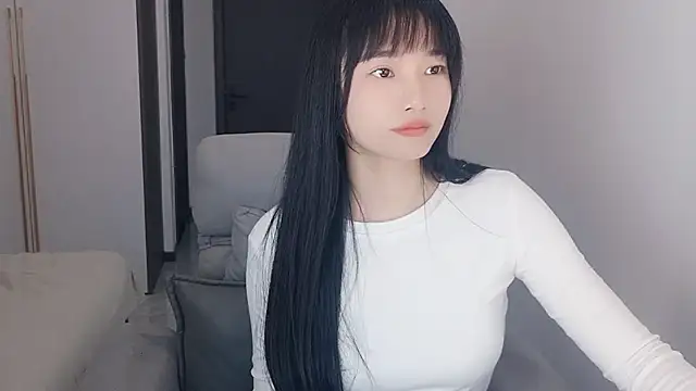 lisa-3333 - Lisa-3333's free webcam - UK Sex Cams