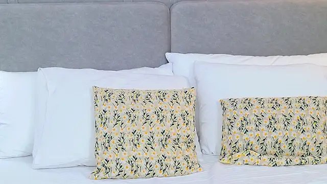 sandy_edvards (F young) - doggy 🍑