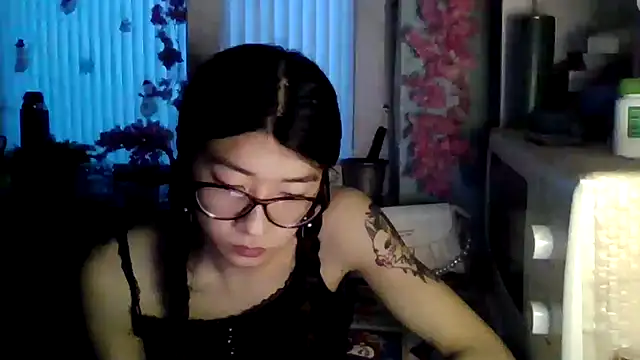 carlyjoy - CarlyJoy's free webcam - UK Sex Cams