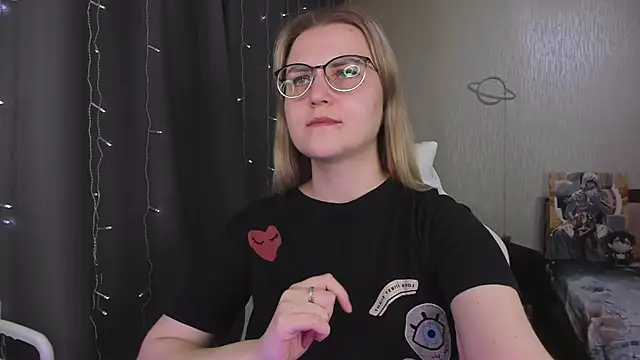 missbrightshine - MissBrightShine's free webcam - UK Sex Cams