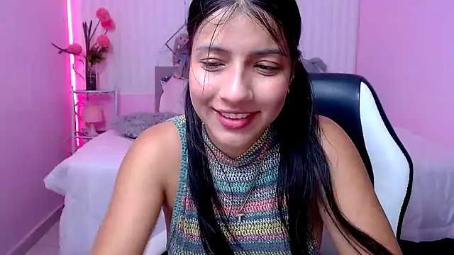 zara_cute - Zara_cute's free webcam - UK Sex Cams