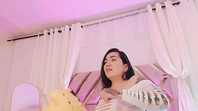 kathiajenner - KathiaJenner's free webcam - UK Sex Cams