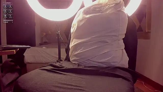 thiagoberry - ThiagoBerry's free webcam - UK Sex Cams