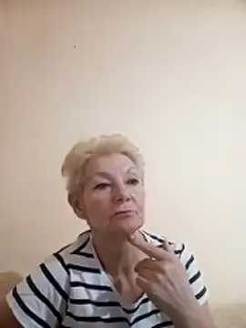 Webcam Model (Calypso-Loove)  is live.Free join now!