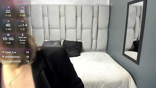 Charlot_milf Live Webcam on Stripchat