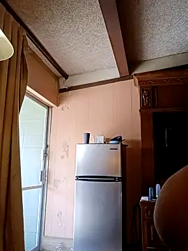 Jasmine_FullsShine webcam