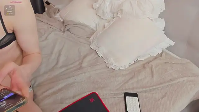 jessie_rayne - Jessie_Rayne's free webcam - UK Sex Cams