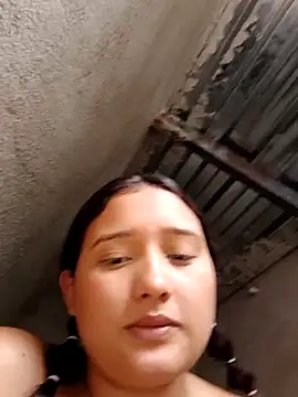 young_dairy01 (F teen) - Shower of milk pussy