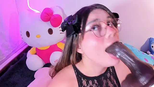 cassiebigass_ - CassieBigass_'s free webcam