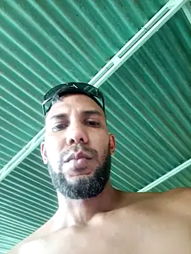 UnreadyChutzpa live sex cam