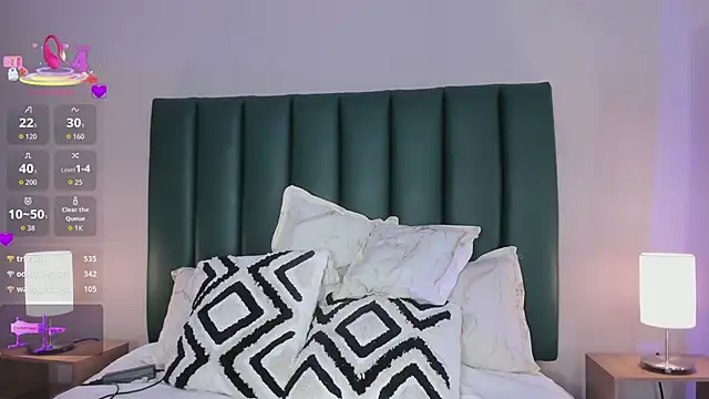 juicy_led_ (F teen) - Boucing ass in my dick faster