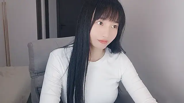 lisa-3333 - Lisa-3333's free webcam