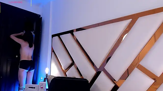 aron_cruz (M young) - open my ass in you face ?