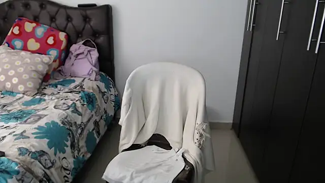 grace_mature_milf - Grace_mature_milf's free webcam