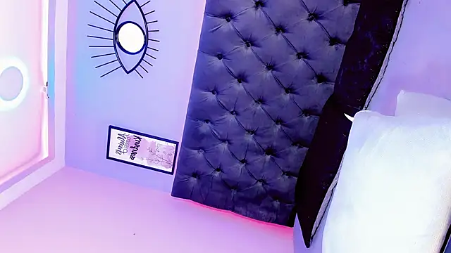 IssabellaIzzy webcam