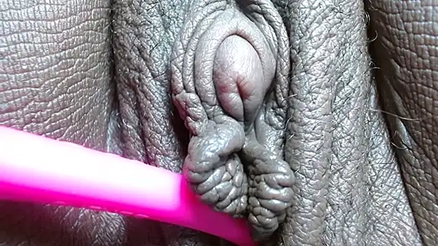 morenahott1 - Morenahott1's free webcam