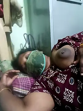 Webcam Model (tamilkaviya431)  is live.Free join now!