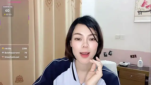 Linda-LL live sex cam