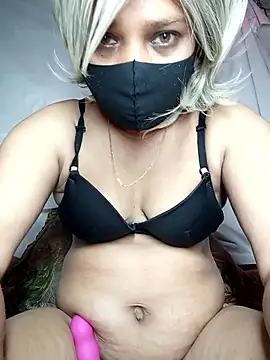 sexyrayla - SexyRayla's free webcam - UK Sex Cams