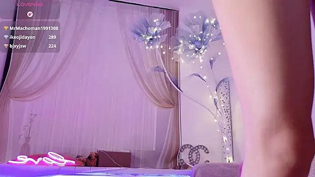 美女nidekikibabe-2026在线直播