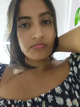 Webcam Model (Rumy_2005)  is live.Free join now!