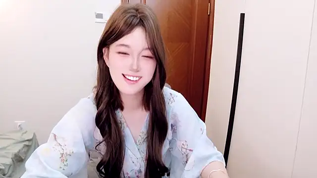 美女onnina在线直播