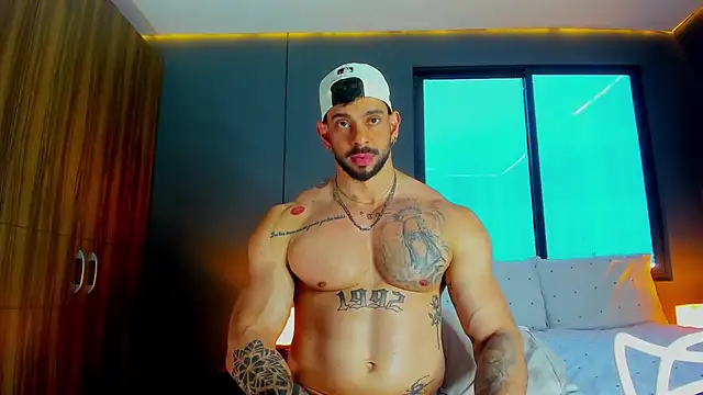 massimo_visconti - Massimo_visconti's free webcam - UK Sex Cams