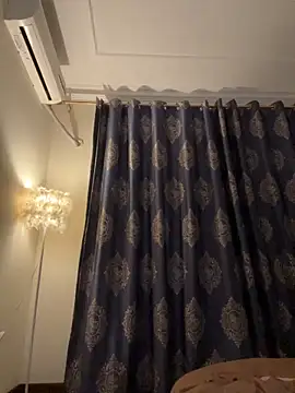 美女Xiaozuzongo1在线直播